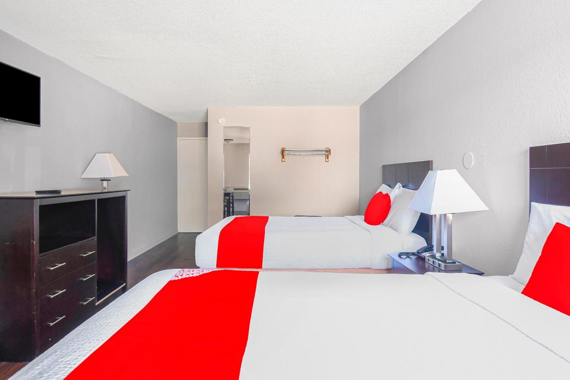 Oyo Hotel Irving Dfw Airport South Exterior photo