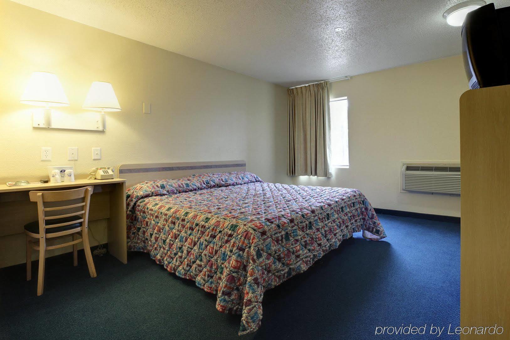 Oyo Hotel Irving Dfw Airport South Room photo